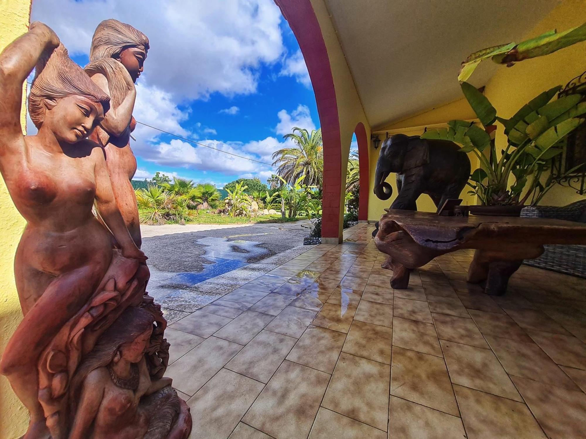 Villa Paraiso - Naturism Optional Adults Only 포르체스 객실 사진