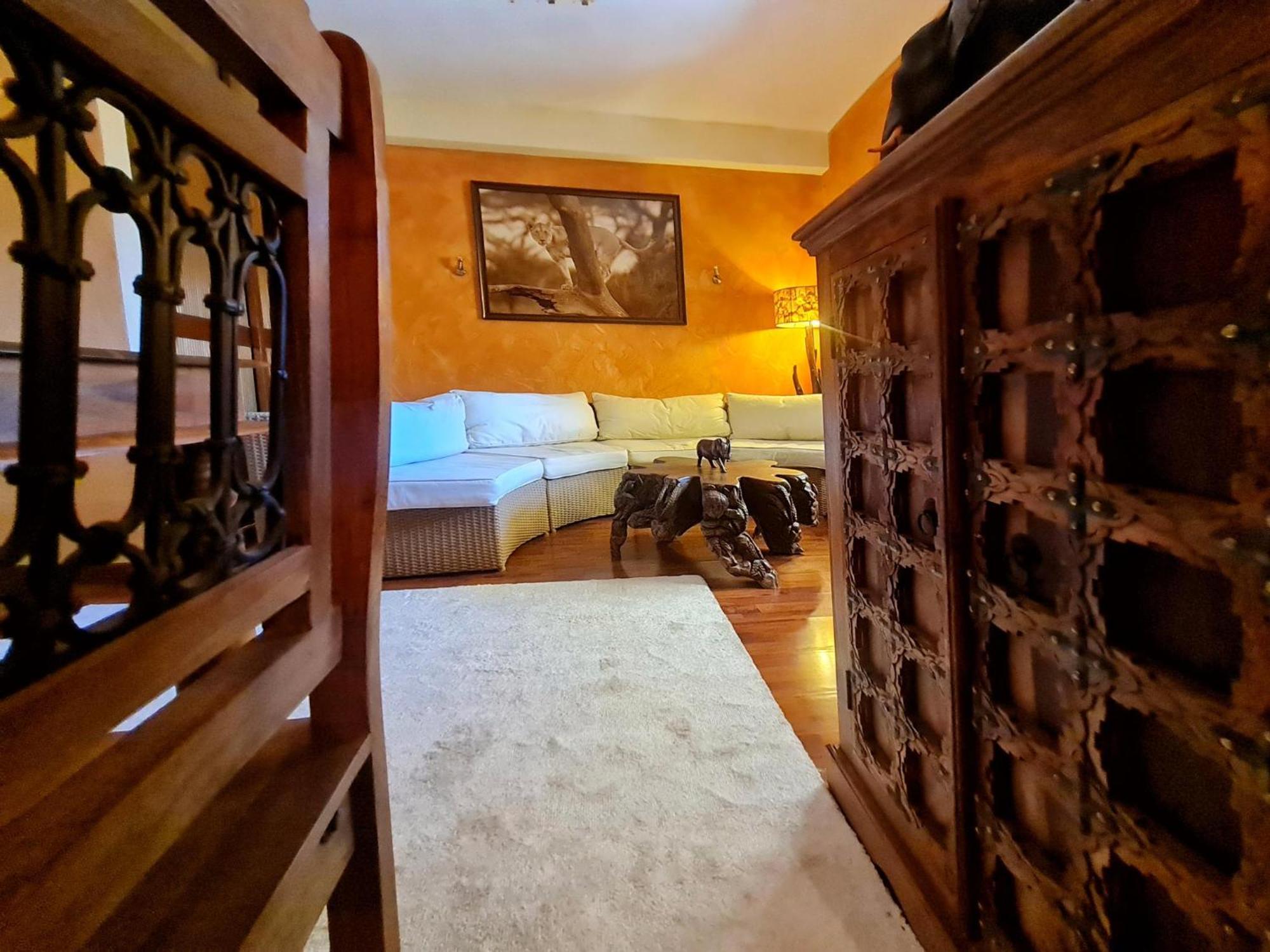 Villa Paraiso - Naturism Optional Adults Only 포르체스 객실 사진