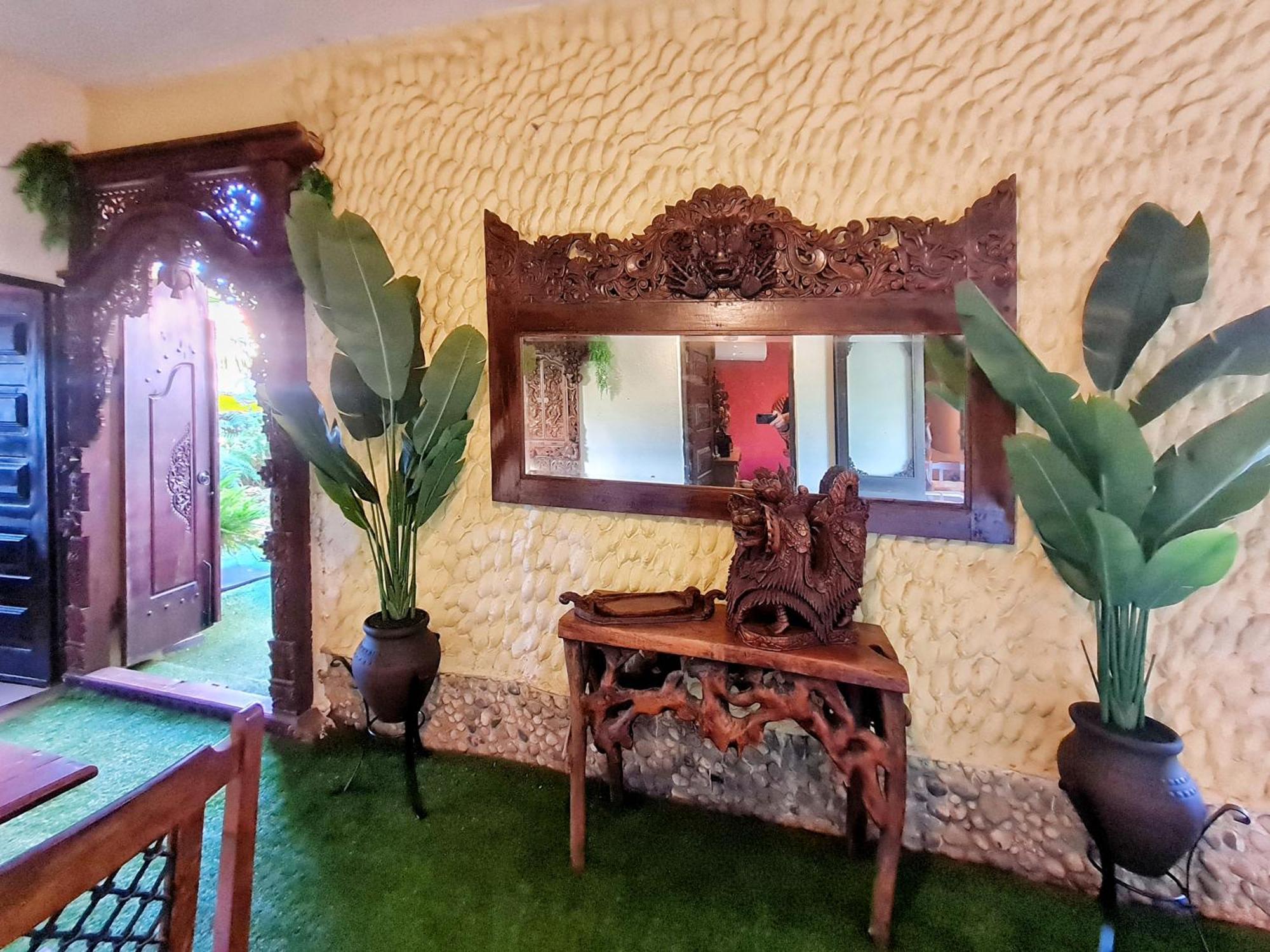 Villa Paraiso - Naturism Optional Adults Only 포르체스 객실 사진